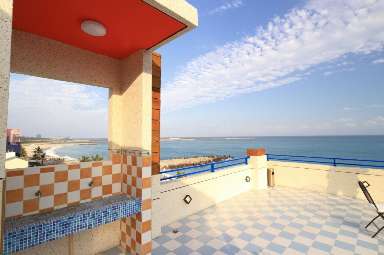 Ocean B&B Хуалиен Сити Екстериор снимка